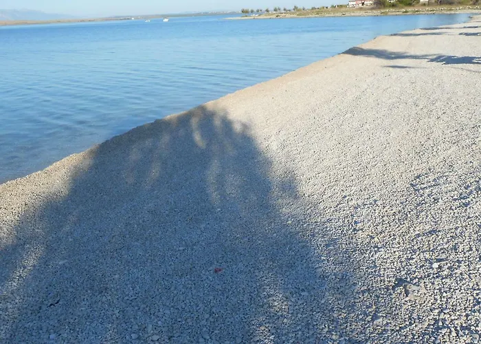 Stueckler דירה *